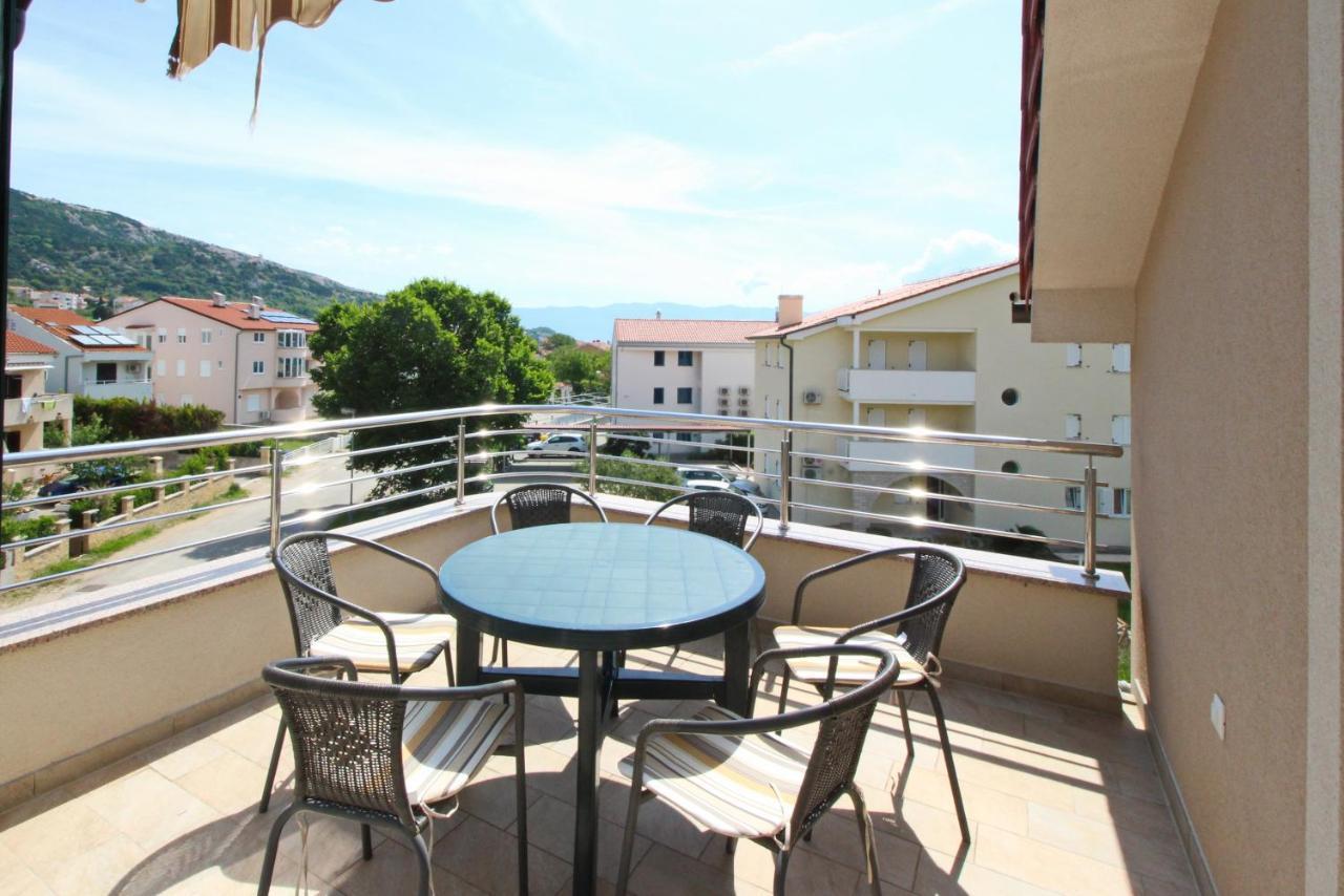 Apartments By The Sea Baska, Krk - 18845 Esterno foto